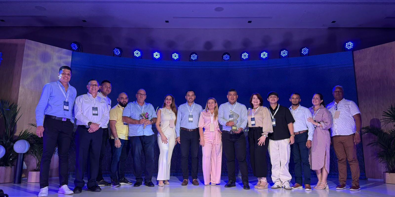 Reconocimiento a MiRed IPS y PLS SURA por su gestión institucional en 2025