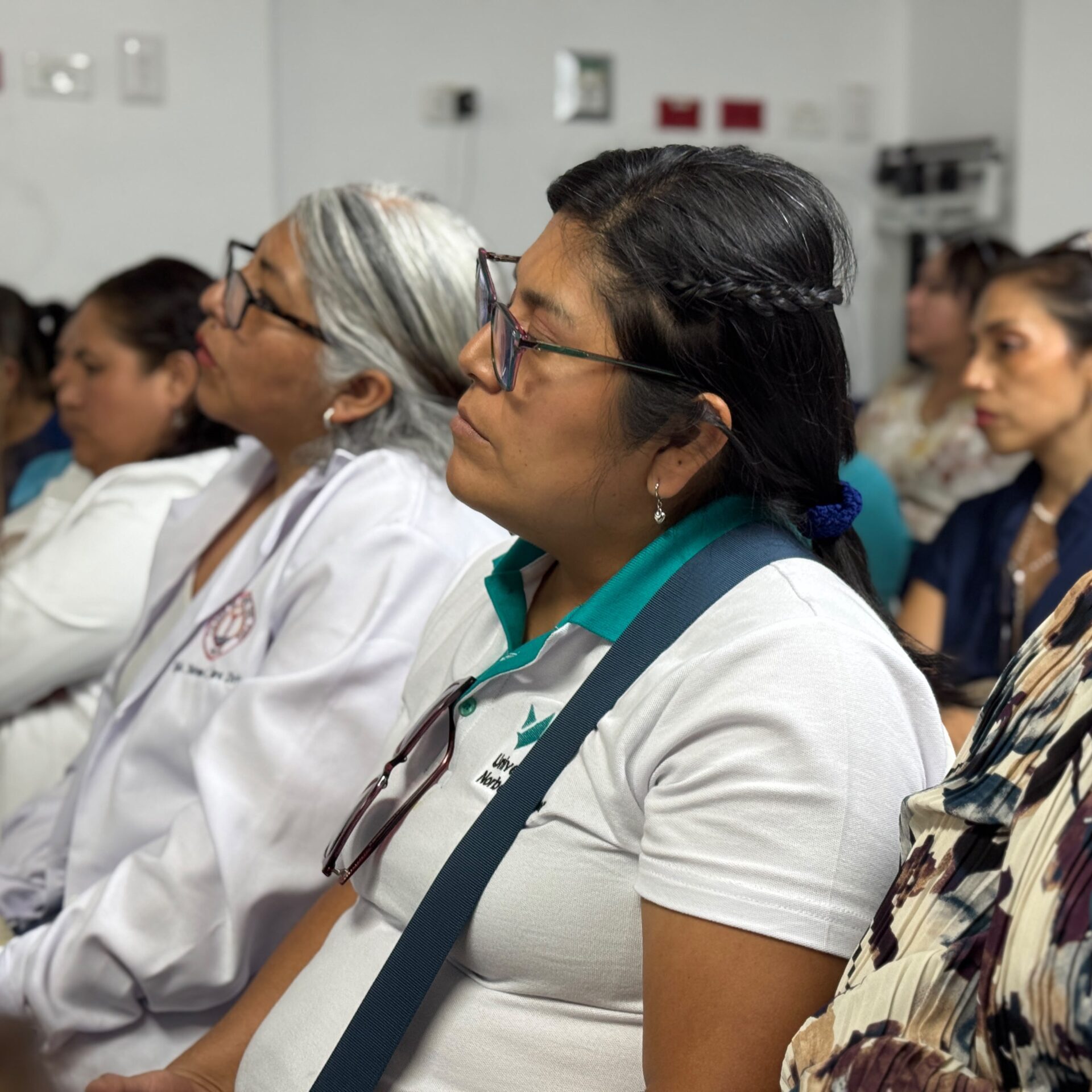 Estudiantes y profesionales de salud durante intercambio académico en MiRed IPS